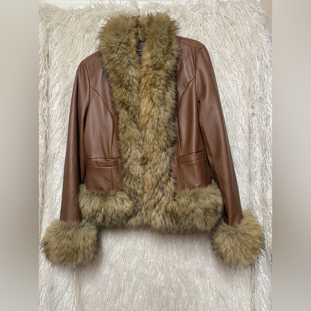 🔥NWT🔥 Silence + Noise Faux Fur Trim Jacket, Size L, Brown - Picture 6 of 9